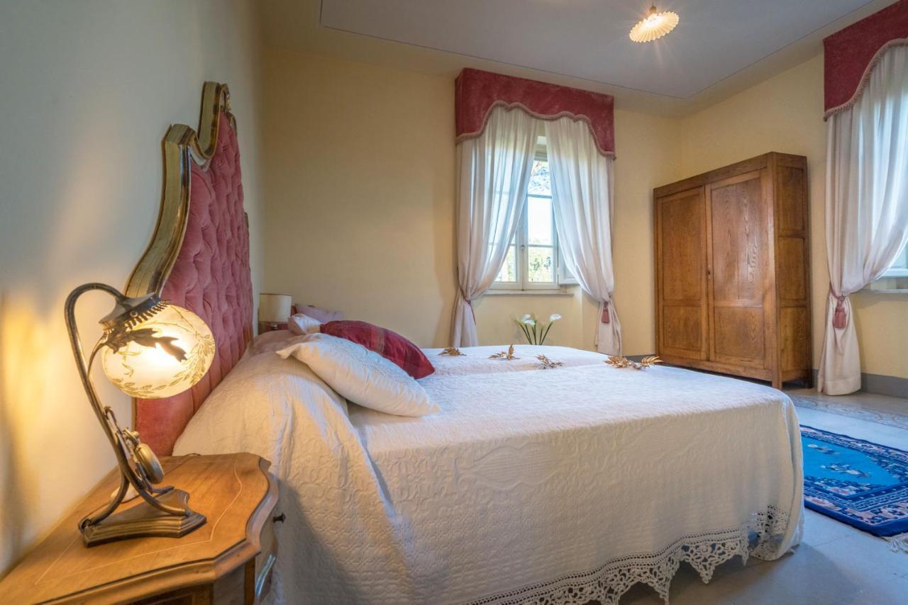 Villa Ines Charme Near Lucca อัลโตพาสซิโอ ภายนอก รูปภาพ