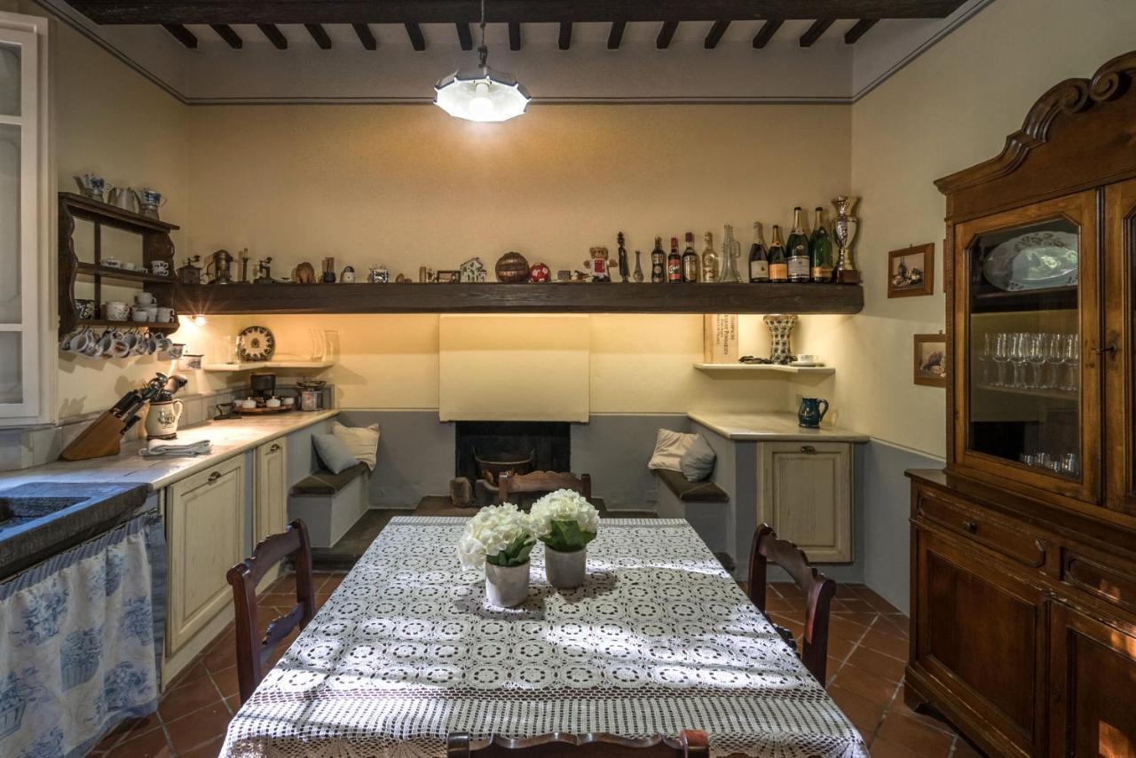 Villa Ines Charme Near Lucca อัลโตพาสซิโอ ภายนอก รูปภาพ