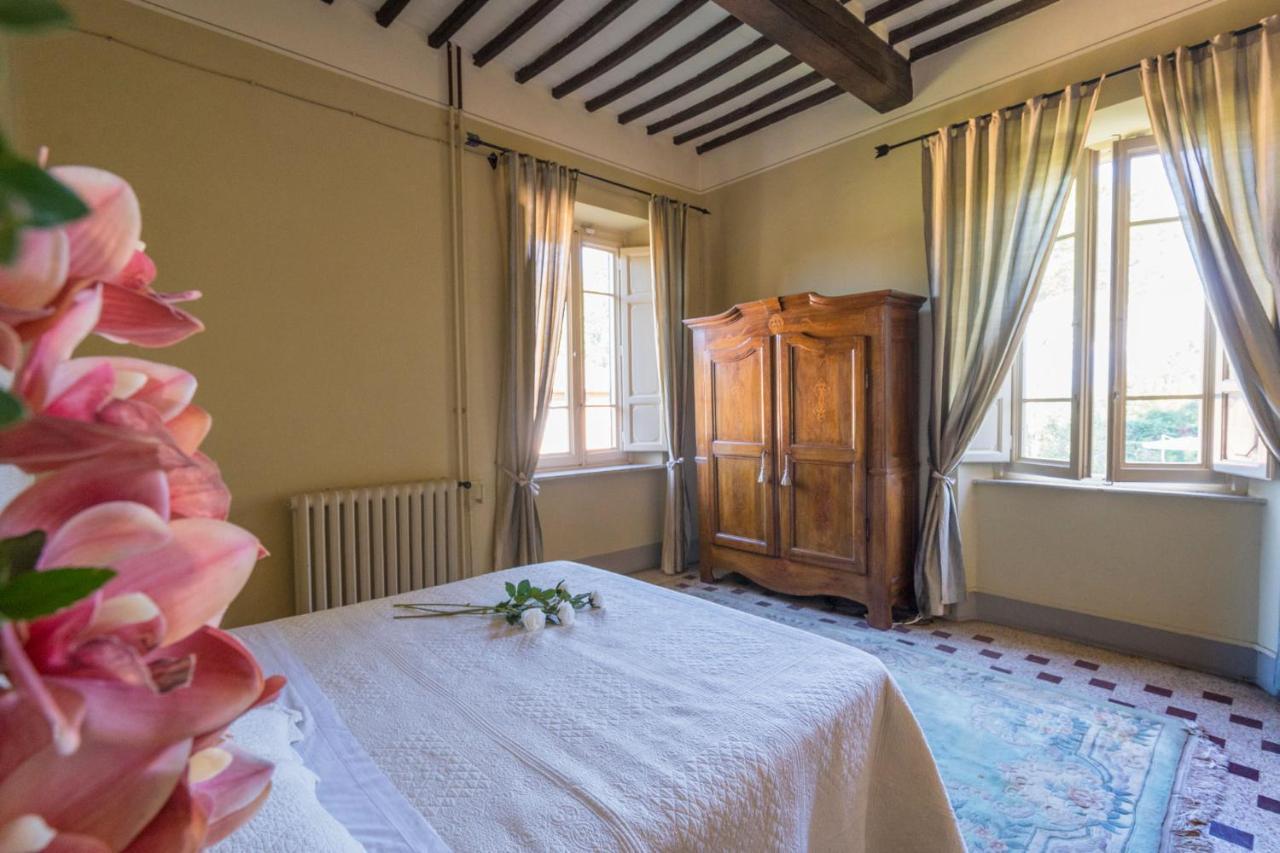 Villa Ines Charme Near Lucca อัลโตพาสซิโอ ภายนอก รูปภาพ
