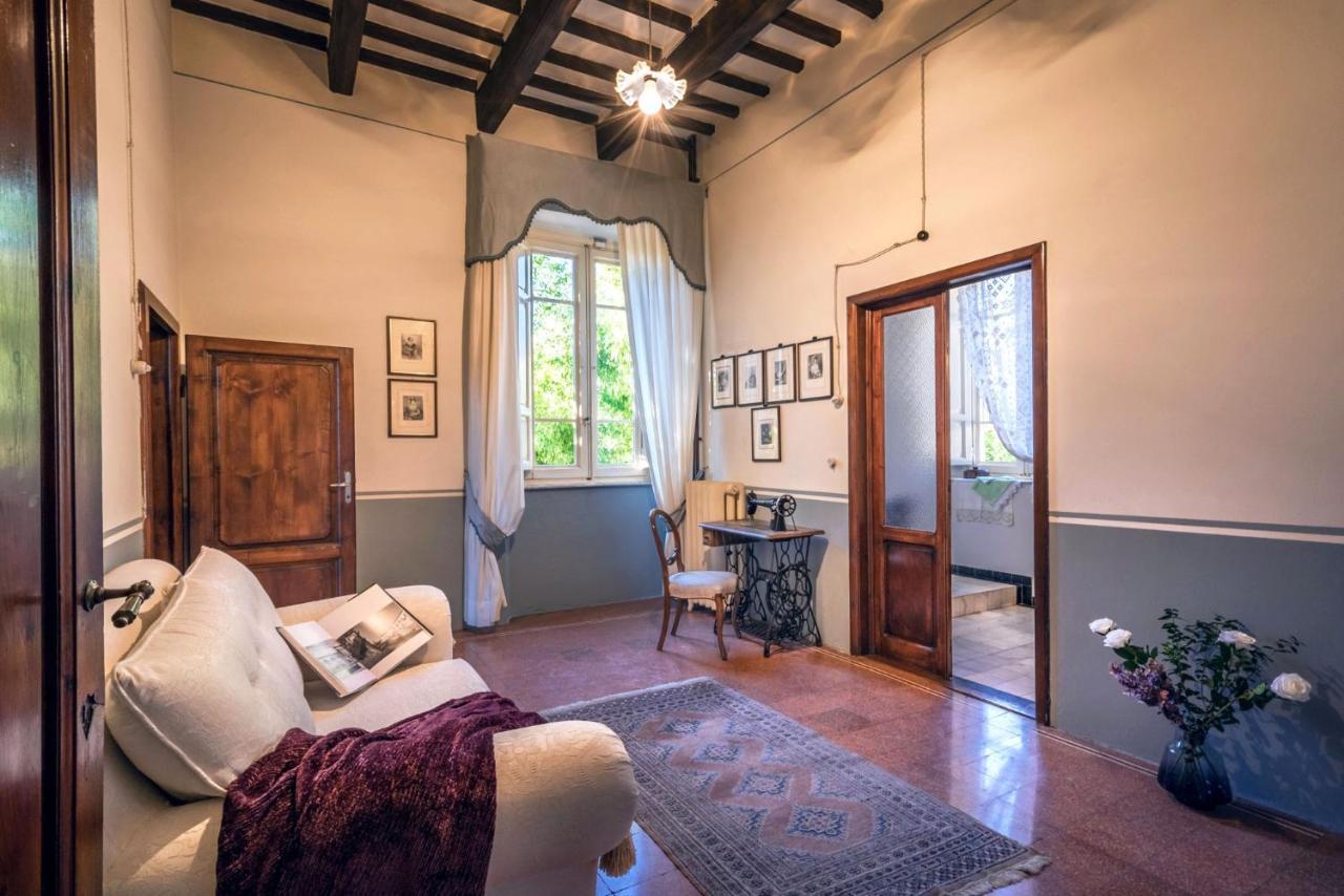 Villa Ines Charme Near Lucca อัลโตพาสซิโอ ภายนอก รูปภาพ