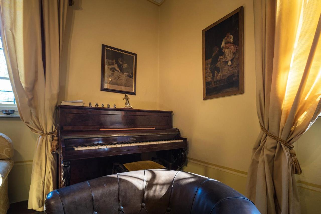 Villa Ines Charme Near Lucca อัลโตพาสซิโอ ภายนอก รูปภาพ