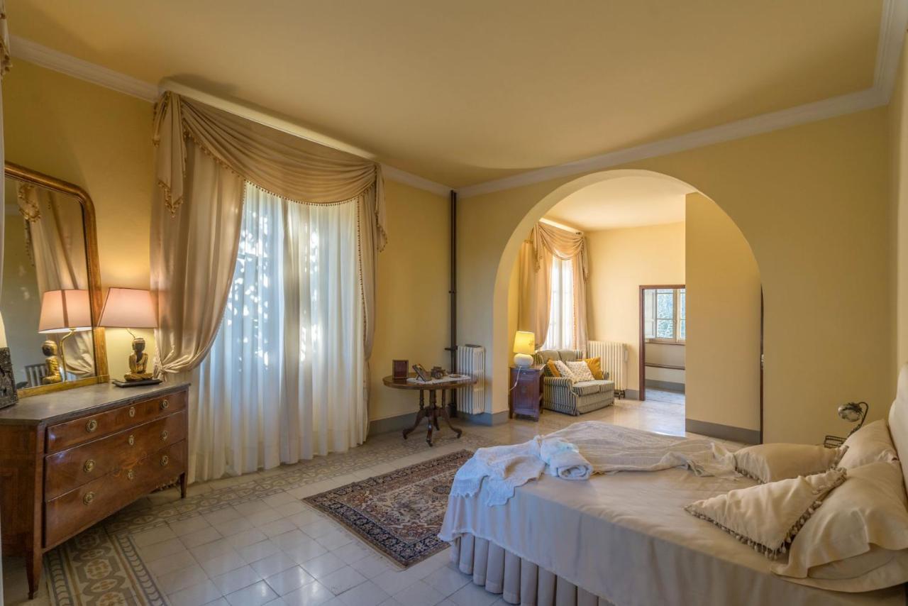 Villa Ines Charme Near Lucca อัลโตพาสซิโอ ภายนอก รูปภาพ