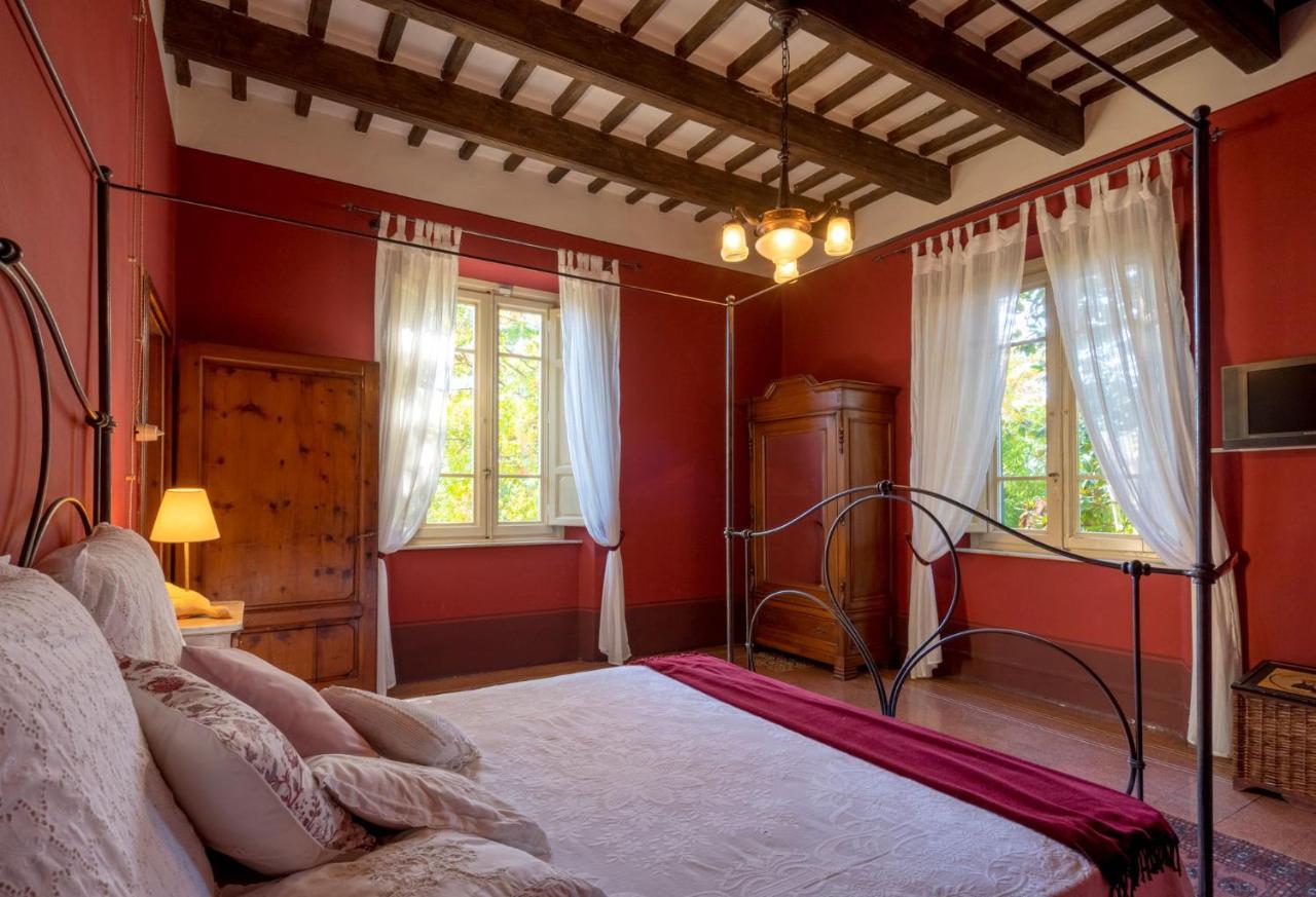 Villa Ines Charme Near Lucca อัลโตพาสซิโอ ภายนอก รูปภาพ