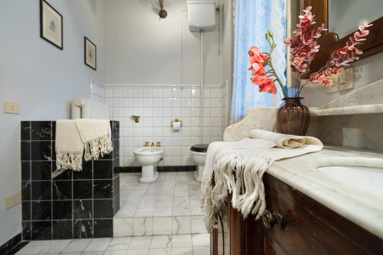Villa Ines Charme Near Lucca อัลโตพาสซิโอ ภายนอก รูปภาพ